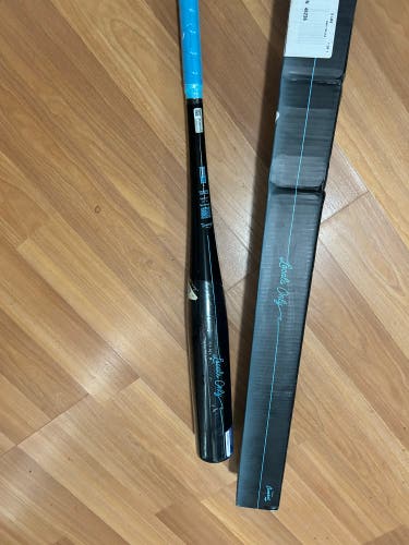 2026 Combat MFG Spec A1 Alloy BBCOR Certified Bat (-3) 33" (New)