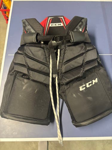Black Intermediate Medium CCM 1.9 Hockey Goalie Pants