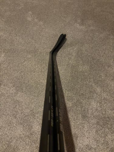 BLACKOUT flylite hockey sticks, p92 righty 65 flex