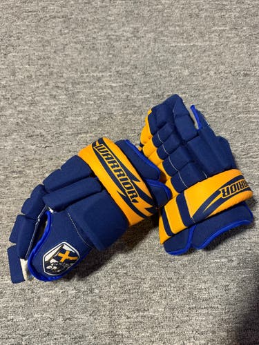 Team sweden warrior franchise MIC 14"