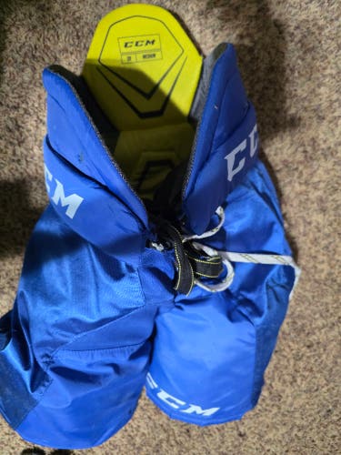 Medium CCM Inline Pants (Used)