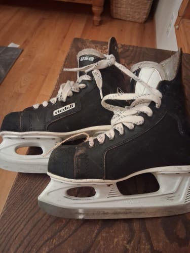 Riedell 511 Hockey Skates Regular Width Size 6.5 (Used)