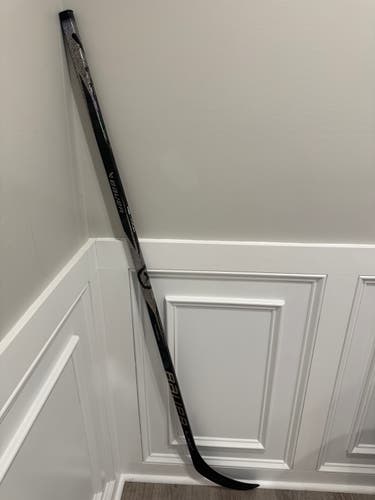 Bauer Proto2 Right Handed Hockey Stick copy Black P28 77 Flex (New)