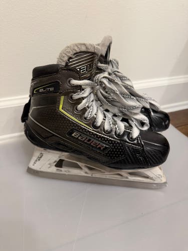 Bauer Elite Goalie Skates Size 3.5