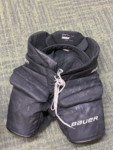 Senior Large Bauer Hockey Goalie Pants (Used)