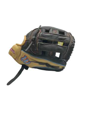 Used Wilson A450 BB/SB Glove RH Throw Black 11" 11834-S000055539