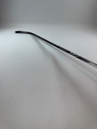 Warrior Alpha LX2 Pro 90 Flex Custom P92 RH Tactile Grip Pro Stock Hockey Stick (New)
