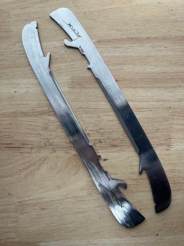 Bauer FLY-X 280mm NHL Pro Stock Skate Blades / Runners (Used)