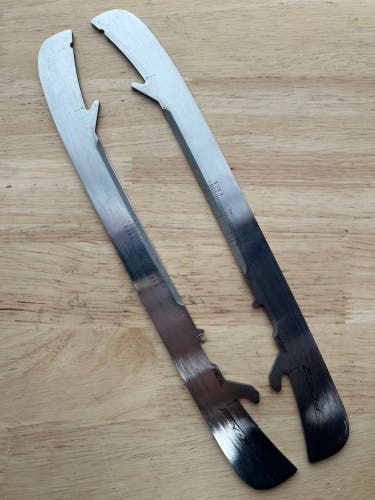 Bauer FLY-X 280mm NHL Pro Stock Skate Blades / Runners (Used)