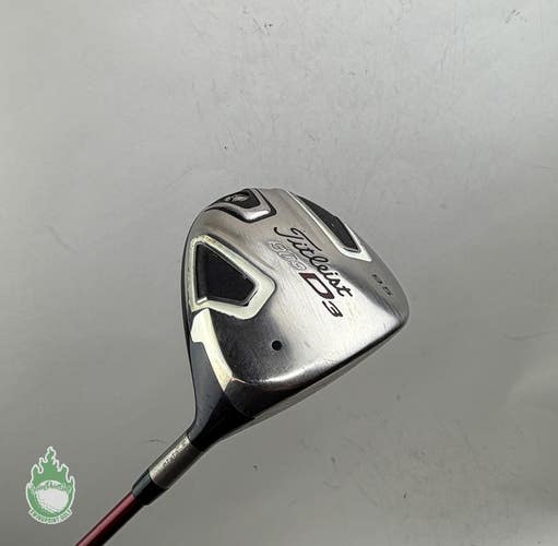 Right Handed Titleist 909 D3 Driver 9.5* Regular Flex Graphite Golf Club