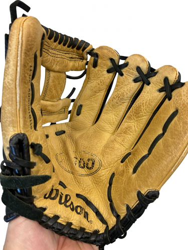 Used Wilson A500 BB/SB Glove RH Throw Brown 11 1/2" 11682-S000141213