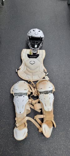 Used Evoshield G2S FAST PITCH SM/MED SET Catchers Equipment Other 11497-S000162723