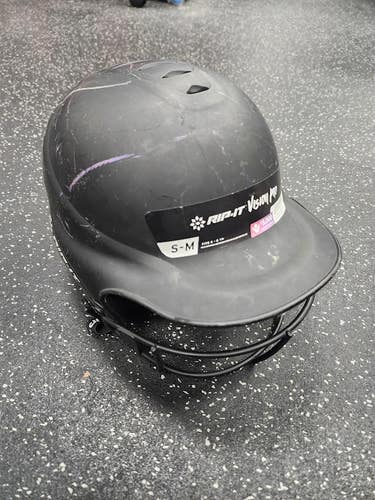 Used RIP-IT VISION PRO Batting Helmet w/Mask Black S/M 11849-S000045672