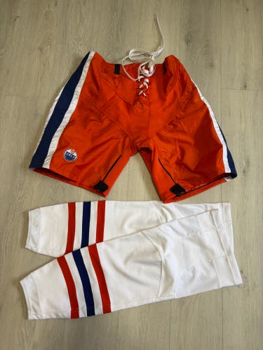 Edmonton Oilers Reverse Retro 1.0 Bauer Pant Shell & Socks