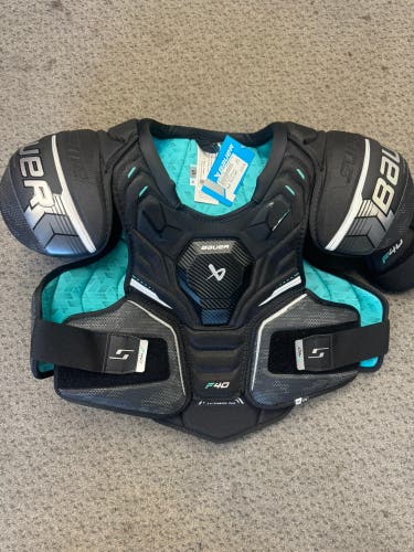 Large Senior Bauer Supreme F40 Shoulder Pads (New)