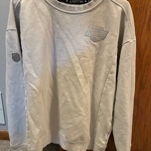 Cream LA Kings Fanatics Crew Neck