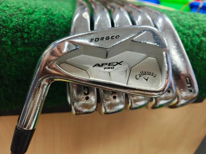 Callaway Apex Pro 19 Iron Set 4-9 Graphite Shaft Catalyst 6.0 Left Handed