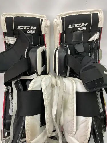 29" CCM Premier 1.9 Goalie Leg Pads (Used)
