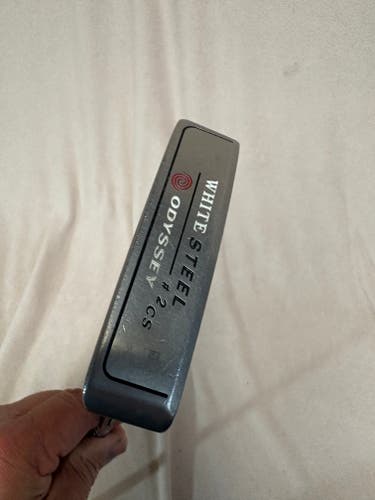 Unisex Odyssey Blade White Steel #2 cs Right Handed Putter Steel 33.5" (Used)