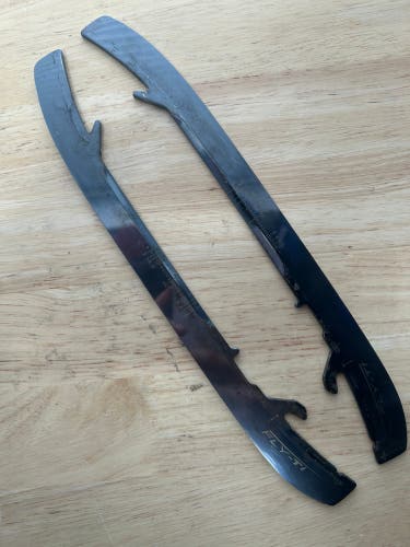 263mm Bauer FlyTi (Fits Bauer Powerfly) NHL Pro Stock (Used)