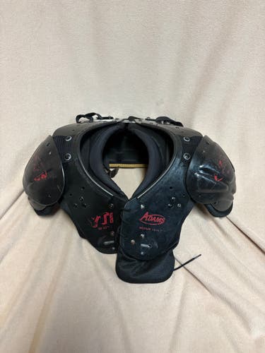 Medium Youth Adams YT 250 Shoulder Pads (Used)
