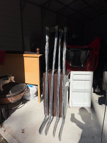 4 Senior Bauer Supreme Right Handed Hockey Stick P92 77 Flex (New)