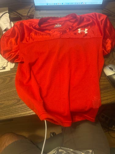 Red Medium Kids Unisex Under Armour Jersey (New)