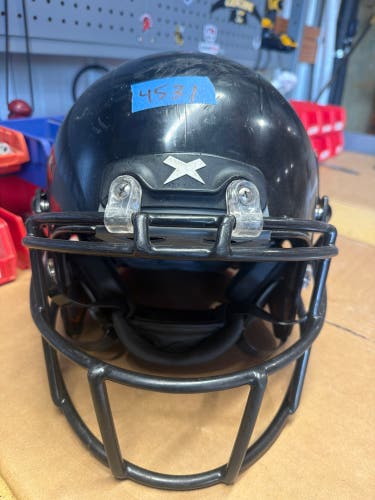 USED XENITH X2E+ YOUTH FOOTBALL HELMET - LARGE - BLACK
