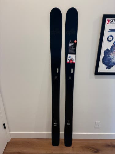 DPS 184 cm Skis (New)