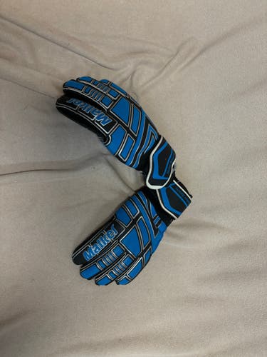 Malker size 5 Goalie Gloves (Used)