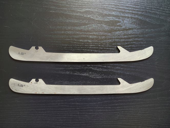New Bauer Tuuk LS3 296 Steel Runners