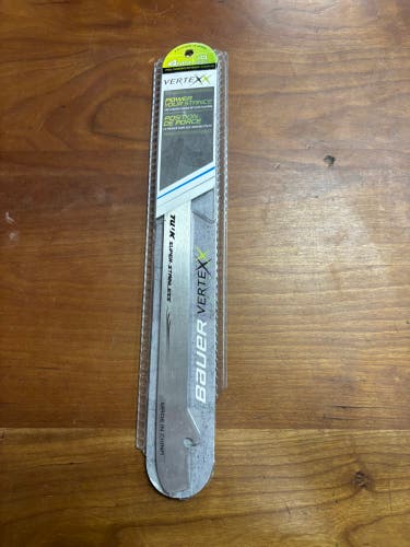 Bauer Vertexx size 10 (New)
