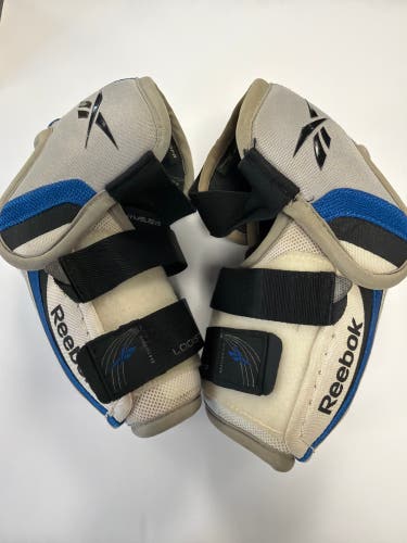 Senior Medium Reebok 6K Elbow Pads (Used)