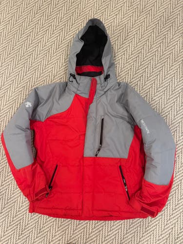 Red Adult Unisex Large Descente Jacket (Used)