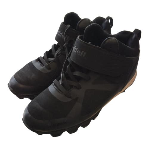 Used Riddell Youth FB Cleats Black Youth 06.0 11450-S000531004