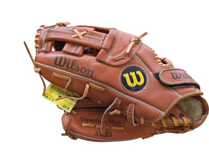 Used Wilson GLOVE BB/SB Glove LH Throw Brown 12" 11450-S000529446