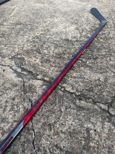 CCM JetSpeed FT4 PRO Pro Stock Hockey Stick Grip 85 Flex Left P28 CAAMANO 4023