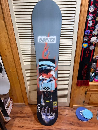 Capita Indoor survival 161w