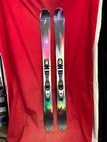 Skis: K2 MissBehaved women's big-mountain/powder 149cm skis twin tips, 
Bindings: Rossignol 100