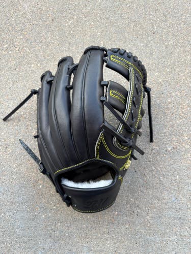 Yabai Infield Baseball Glove 11.5" (New)