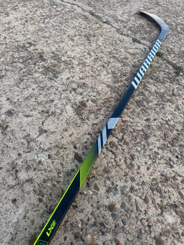 Warrior Alpha LX2 Right Handed W03 Pro Stock Hockey Stick 5773
