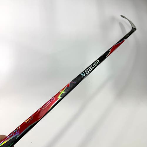 Repaired Right Handed Red Bauer Flylite - P28 Curve 77 Flex - #QQ609