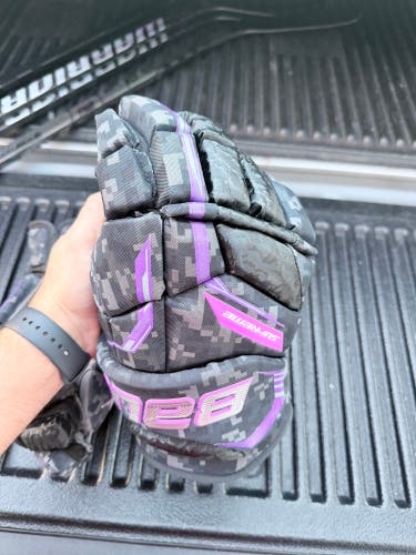 Bauer Supreme Fuse Gloves 15" (Used)