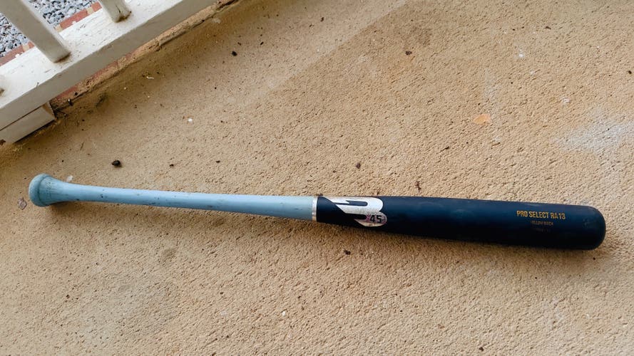 B45 RK13 Pro Select Birch Bat (-3) 33" (Used)