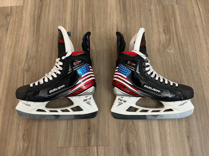 New USA Bauer Vapor 2X Pro Hockey Skates Regular Width 7