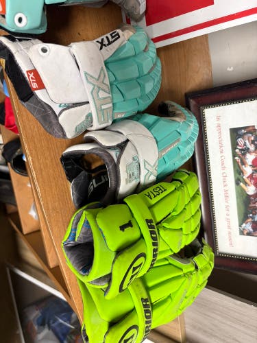 Warrior Evo Pro Lacrosse Gloves (New)