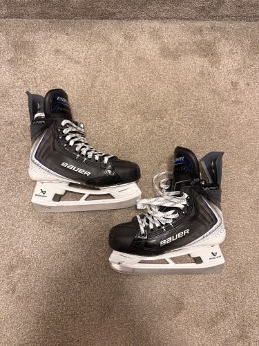2025 Bauer Vapor Flylite Hockey Skates 7.5 (Used)