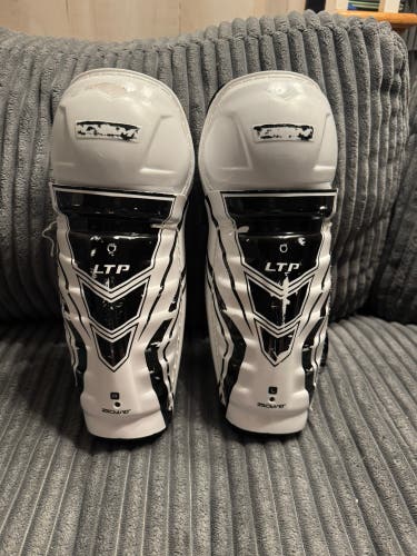 Youth CCM LTP 10" Shin Pads (Used)