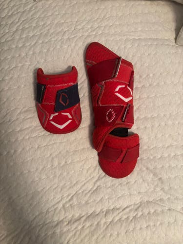 Red Senior EvoShield Elbow Guard Shin Guards (Used)