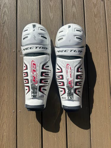 Senior CCM Vector Pro 15" Shin Pads (Used)
